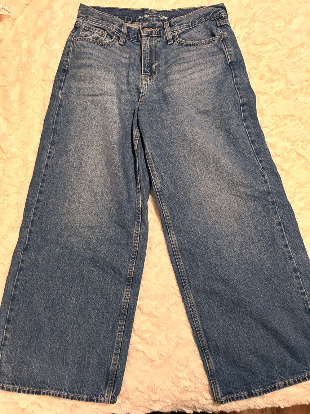 Old Navy Women's baggy Wide-Leg Jeans in Medium Blue Denim